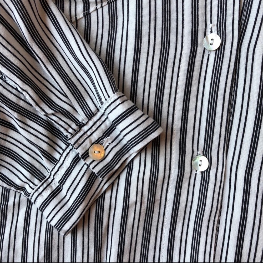 Striped Oversized Button Down - Picture 4 of 5